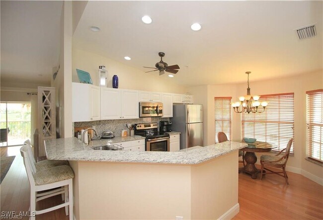 Foto del edificio - 2920 Cypress Trace Cir