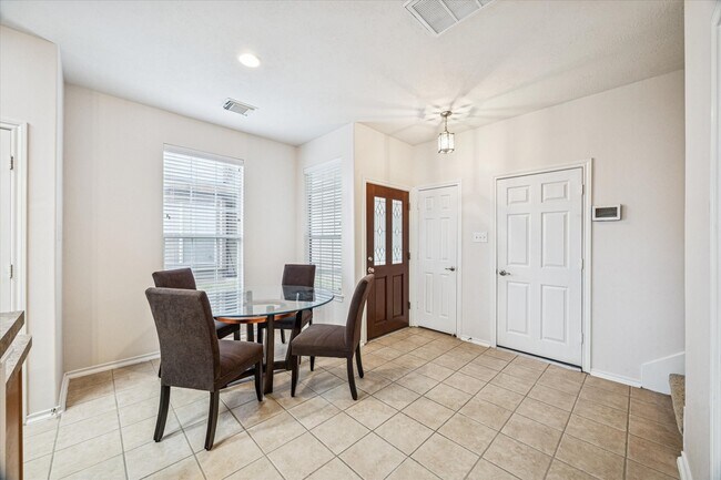 Foto del edificio - 3206 Pearl Bluff Ln
