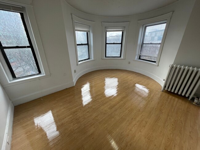 Building Photo - 409 Huntington Ave