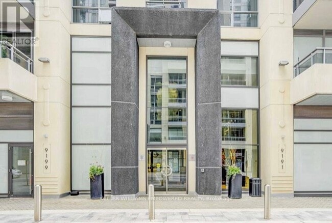 Building Photo - 9199 Yonge St