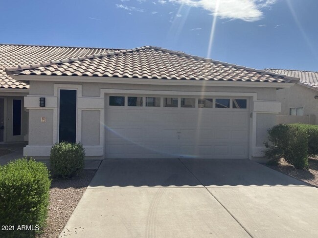 Building Photo - 525 W Candlewood Ln