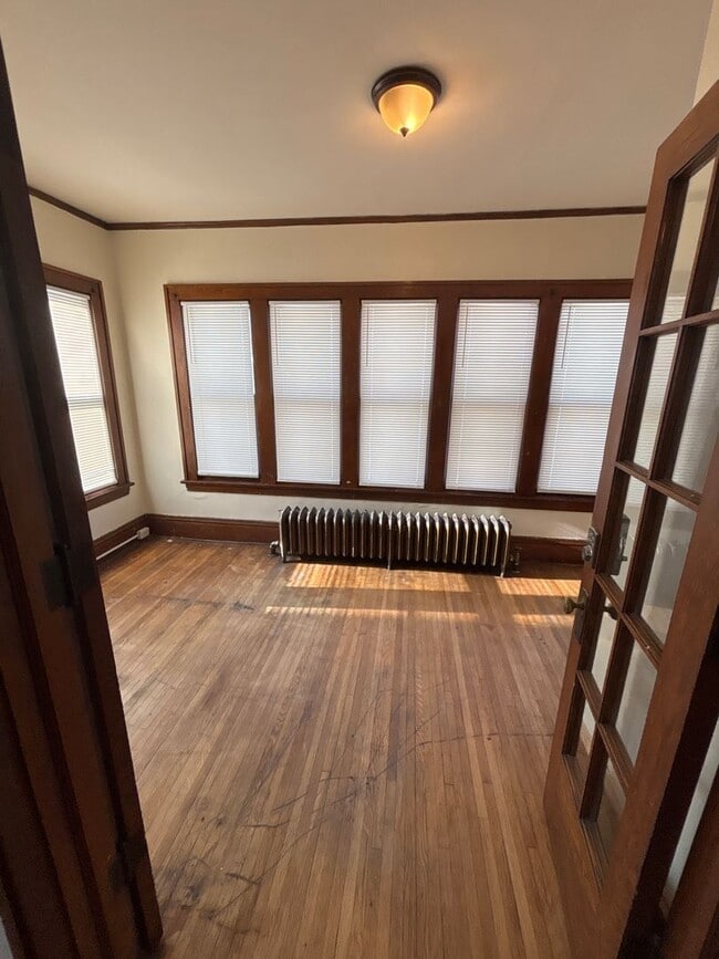 Foto del edificio - 2918 N Girard Ave