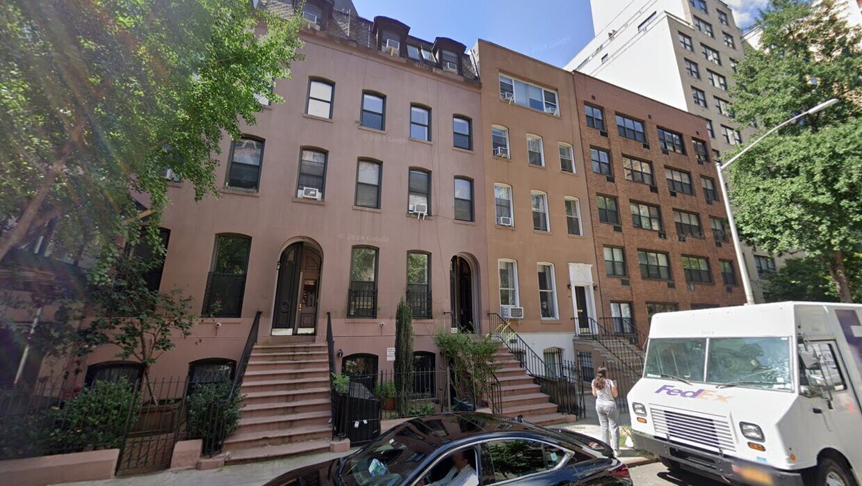 Foto principal - 340 E 50th St