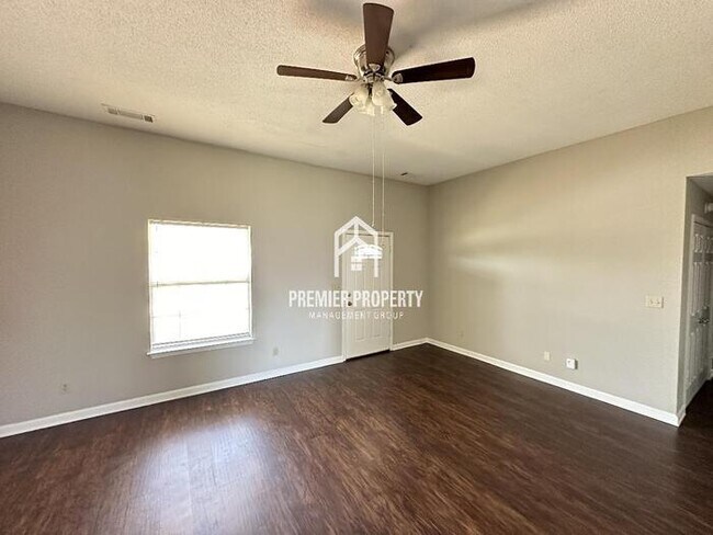 Building Photo - 4912 Copper Valley Dr W