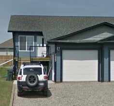 Building Photo - 8222-A-8285 85th Ave