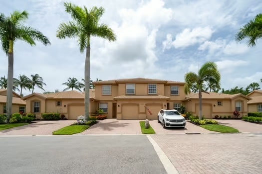 Building Photo - 7880 Lake Sawgrass Loop
