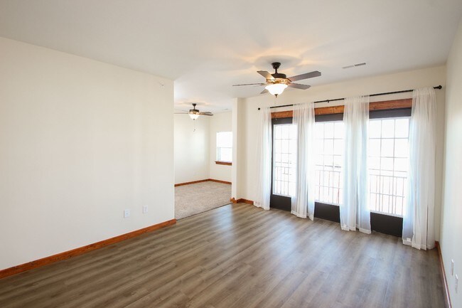 Foto del edificio - HighGrove