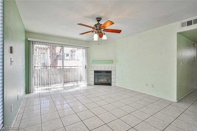 Building Photo - 4955 S Lindell Rd