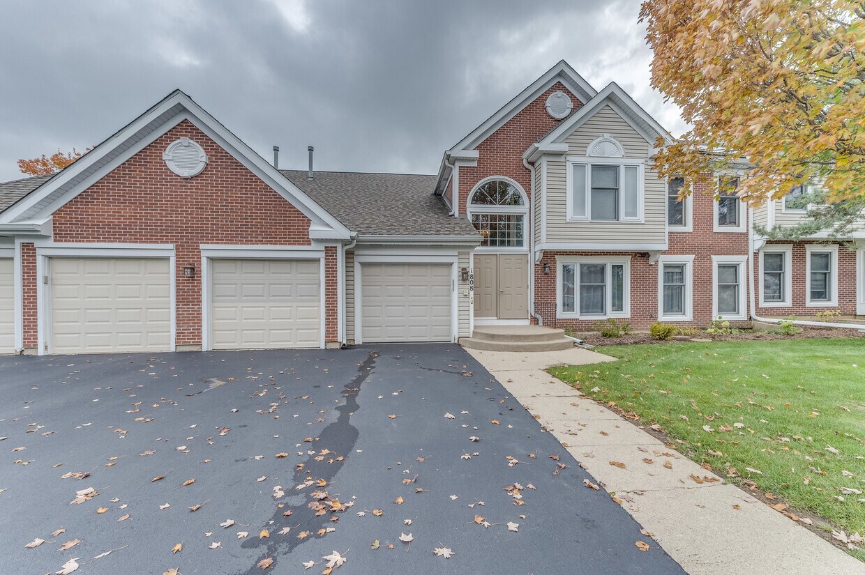 Foto principal - 1808 Fox Run Dr