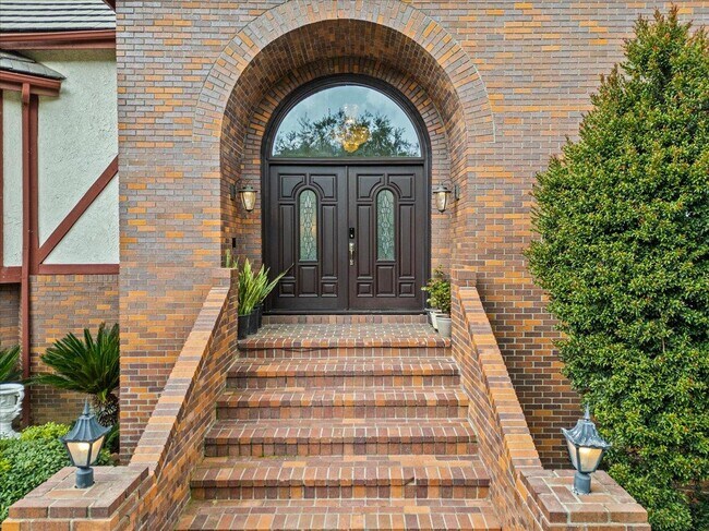 Foto del edificio - 2705 Clear Creek Ln