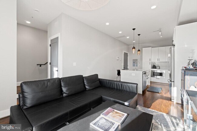 Foto del edificio - 3525 14th St NW