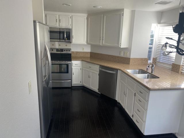 Foto del edificio - 12582 Calle Tamega