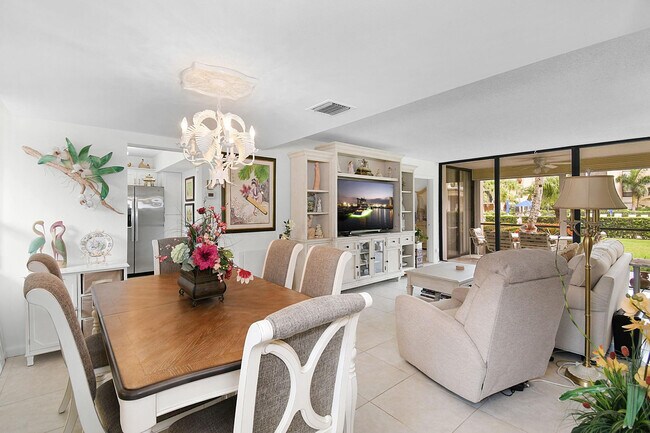 Foto del edificio - 3412 NE Causeway Blvd