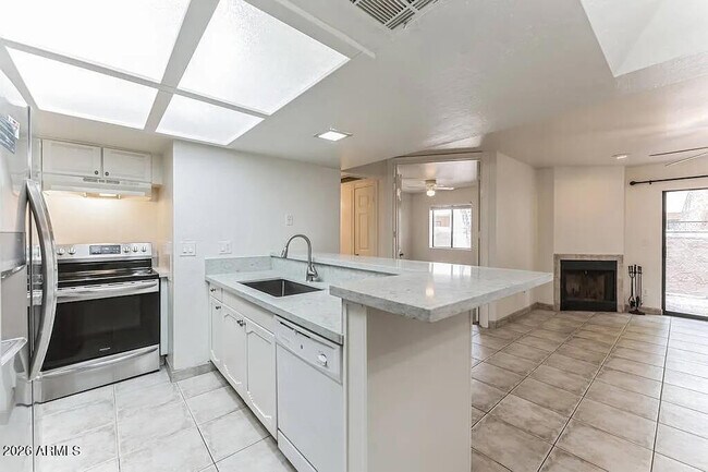 Foto del edificio - 2935 N 68th St