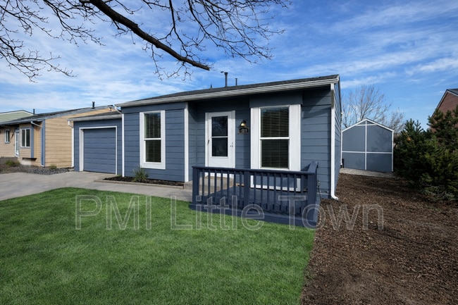 Building Photo - 1670 N Halifax Wy