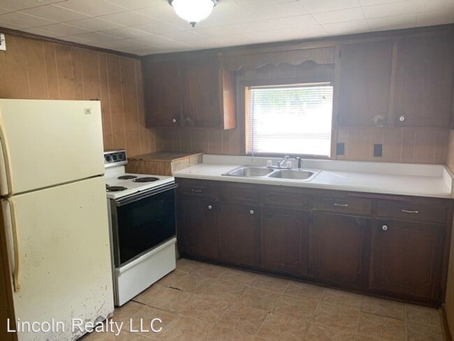 Building Photo - 1 br, 1 bath House - 1406-B River St