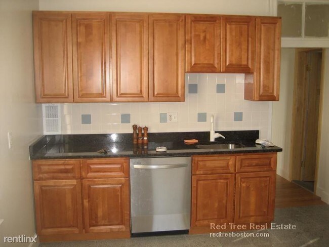 Photo - 190 Highland St Apartment