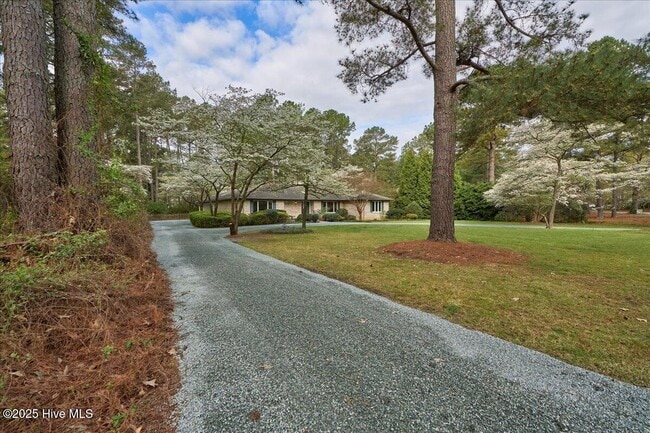 Building Photo - 40 Bogie Dr