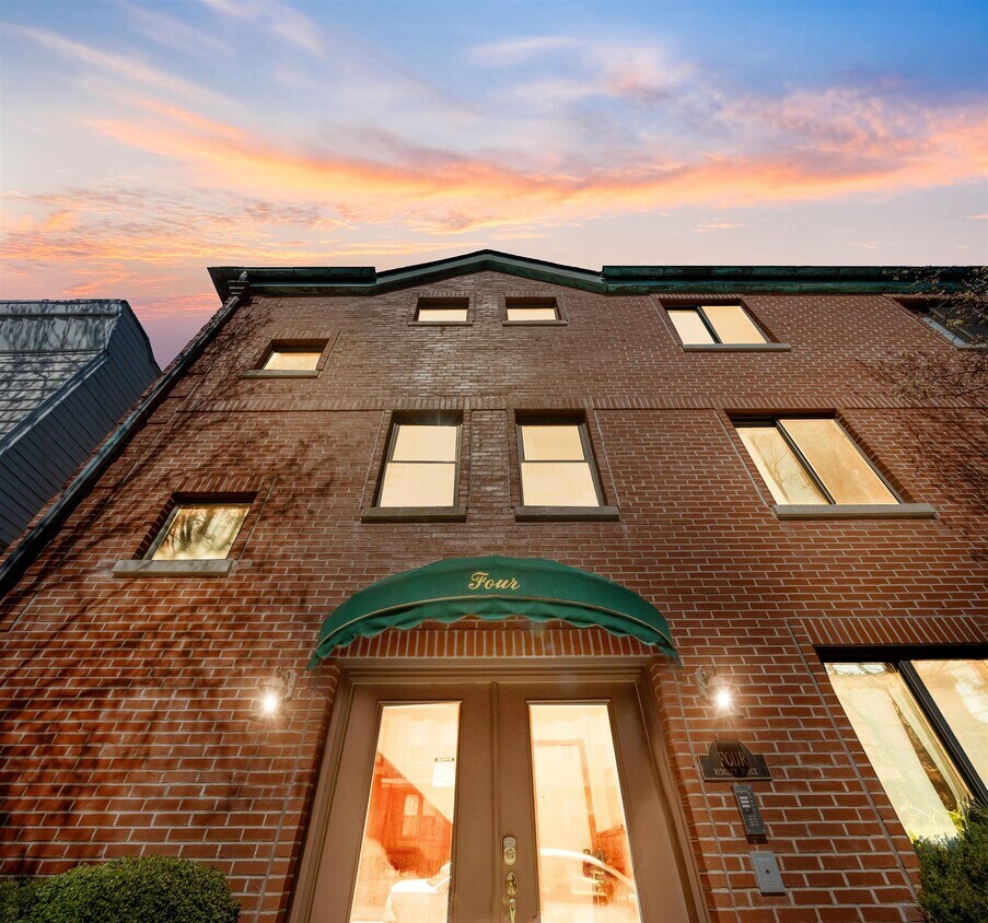 4 Ridgley Pl Unit 2, Weehawken, NJ 07086 Condo for Rent in Weehawken