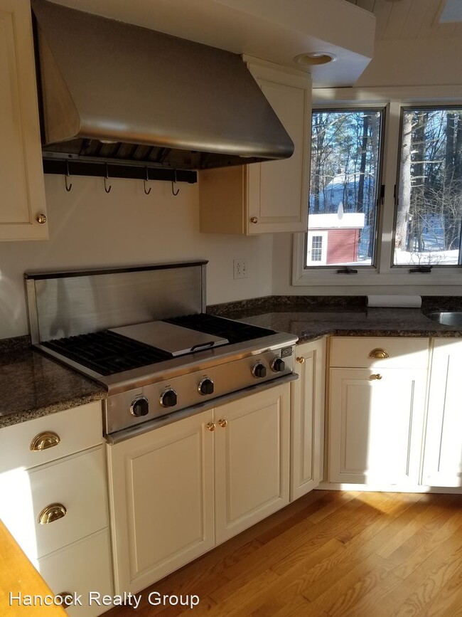 Foto del edificio - 3 br, 3.5 bath House - 89 Cross Street