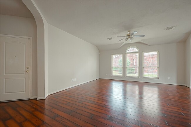 Building Photo - 11814 Copperas Creek Dr