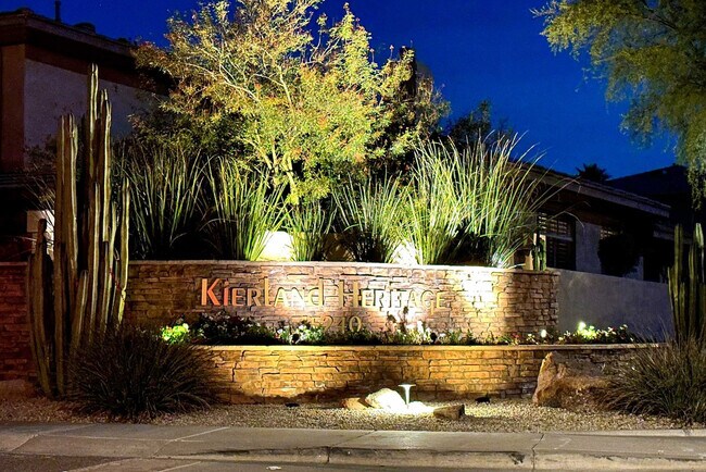 Foto del edificio - 15240 N Clubgate Dr