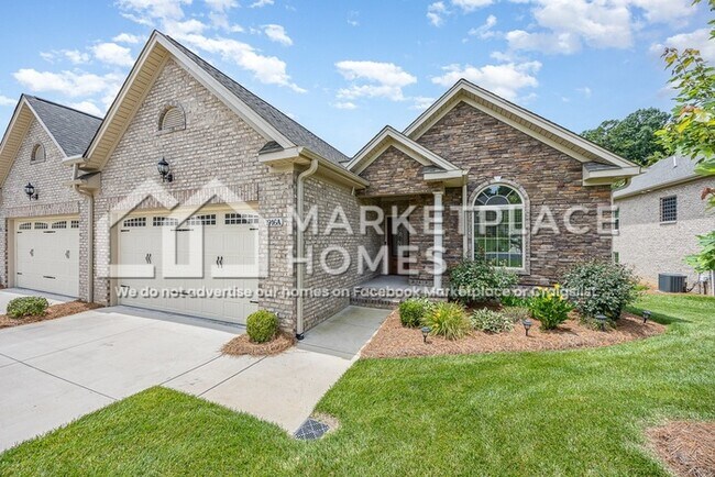 Foto del edificio - 1916a Whisper Lake Dr