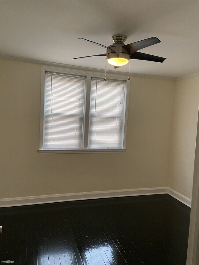 Building Photo - 2824 Edgecombe Cir S