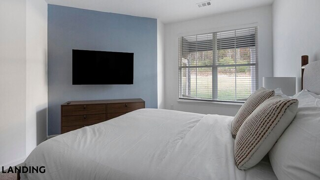 Foto del edificio - 2800 Milan Ct