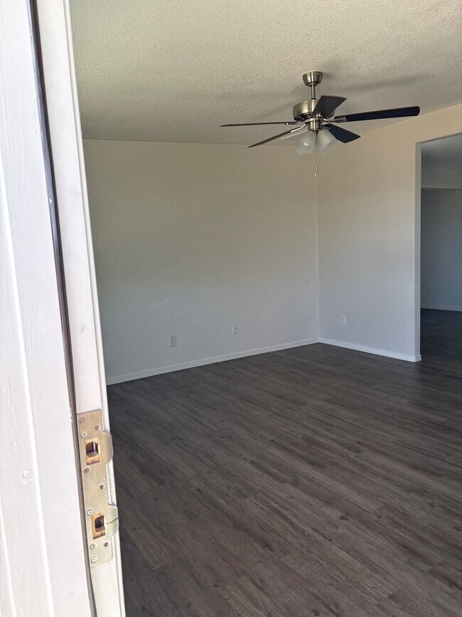 Foto del edificio - Great home in with great mountain views.