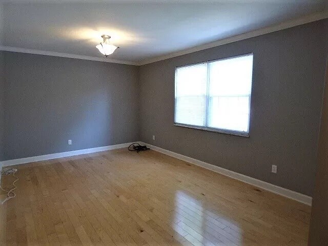 Foto del edificio - 1397 Broadview Ave
