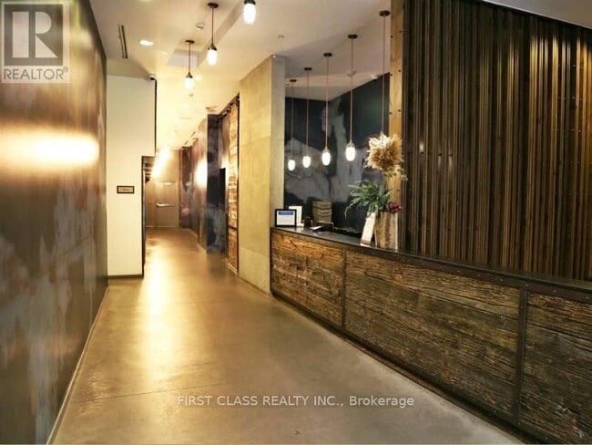 Building Photo - 5 St Joseph St