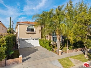 Building Photo - 5217 Etiwanda Ave