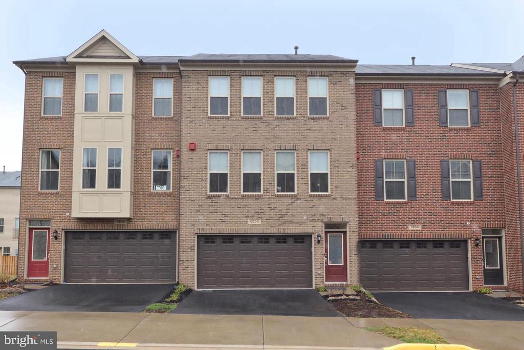 Foto principal - 6836 William White Way