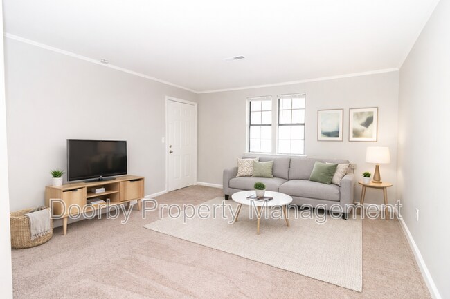 Foto del edificio - 3302 Pinewood Ave