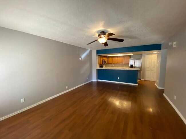 Foto del edificio - 4730 W Northern Ave