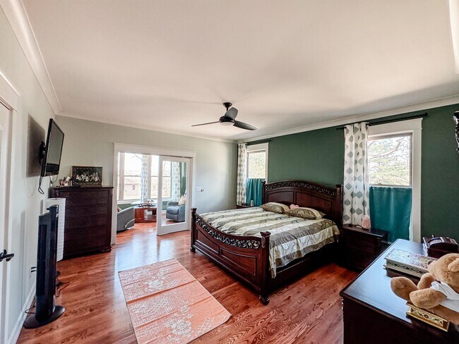 Building Photo - 503 Viewpoint Ct