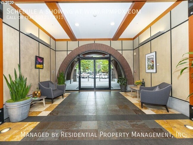 Foto del edificio - 1030 NW Johnson St