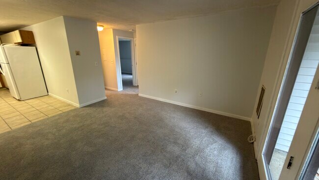 Sala de estar 2 - 189 Littleton Rd