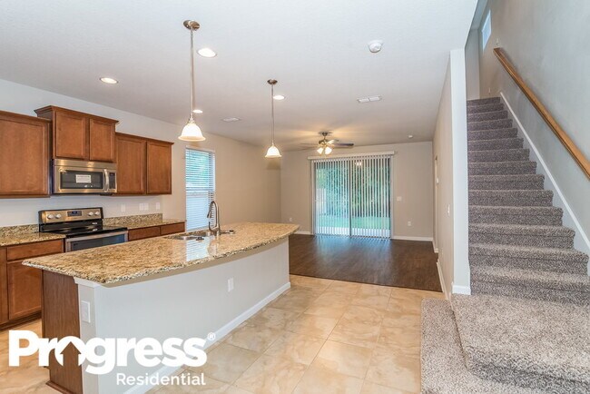 Building Photo - 528 Drysdale Dr