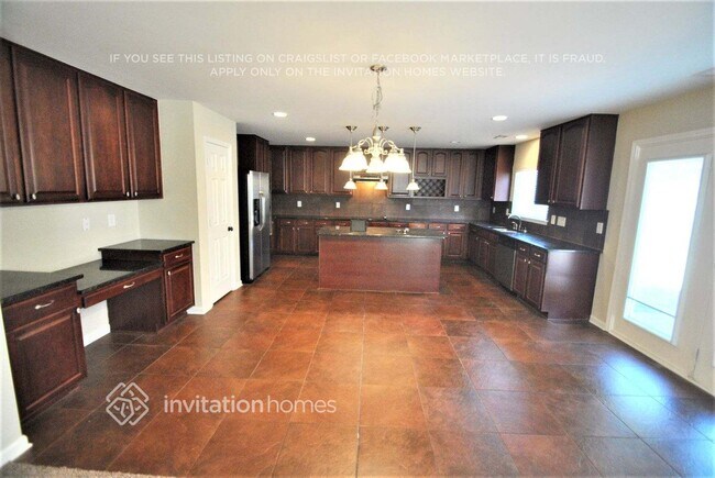 Building Photo - 311 Rondelay Dr