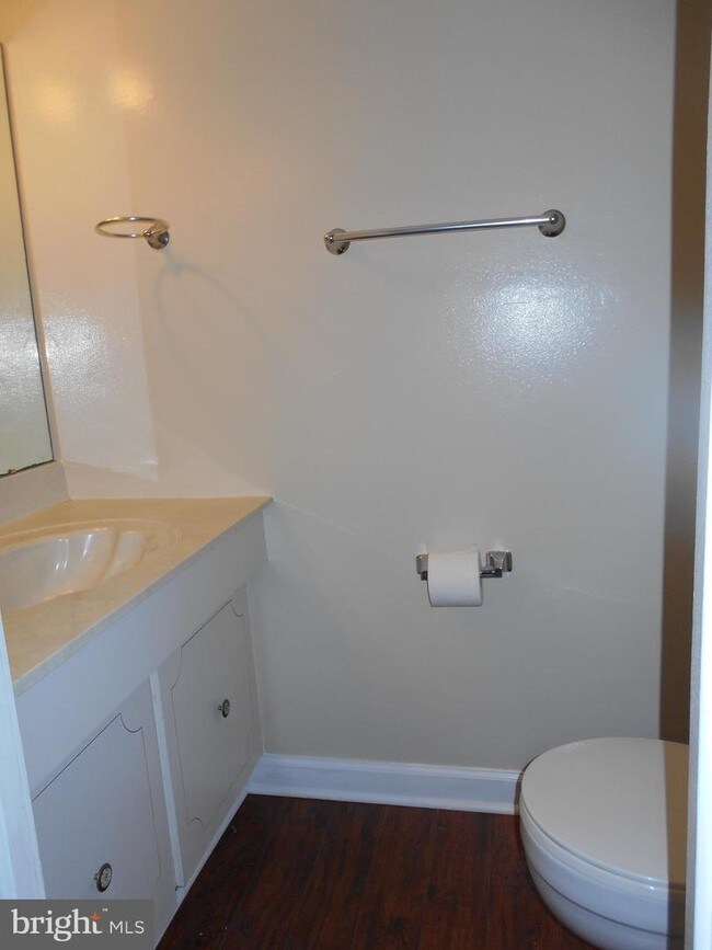 Foto del edificio - 14950 Cherrywood Dr