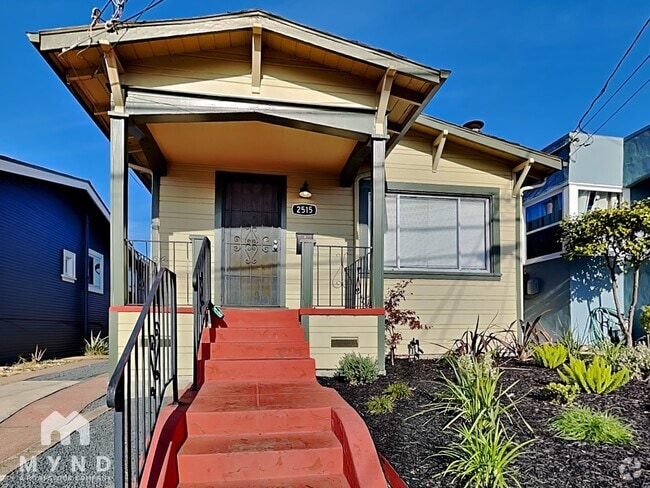 Building Photo - 2515 64th Ave