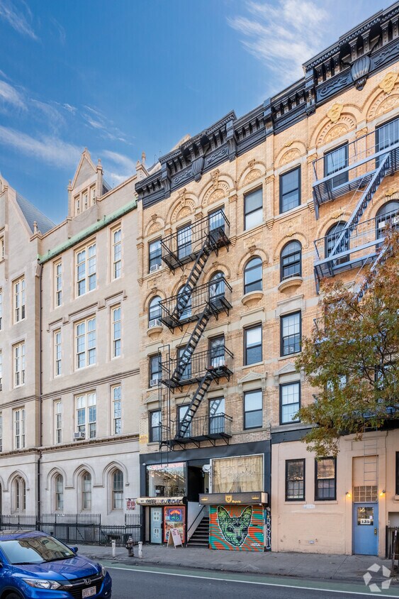 Primary Photo - 137 Rivington St