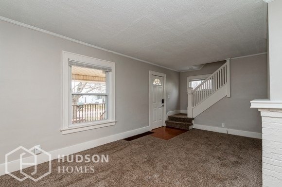 Building Photo - 1073 Wilson Ave