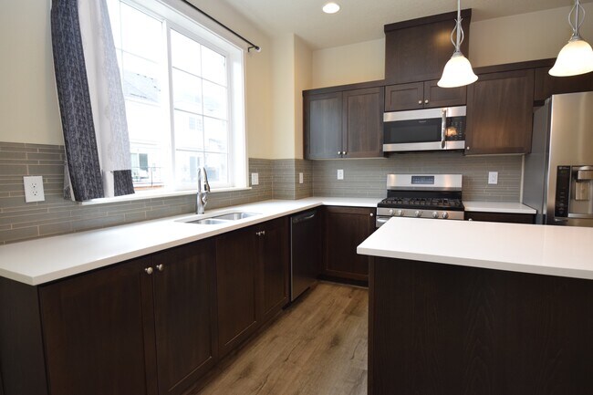 Foto del edificio - 15154 NW Fig Ln