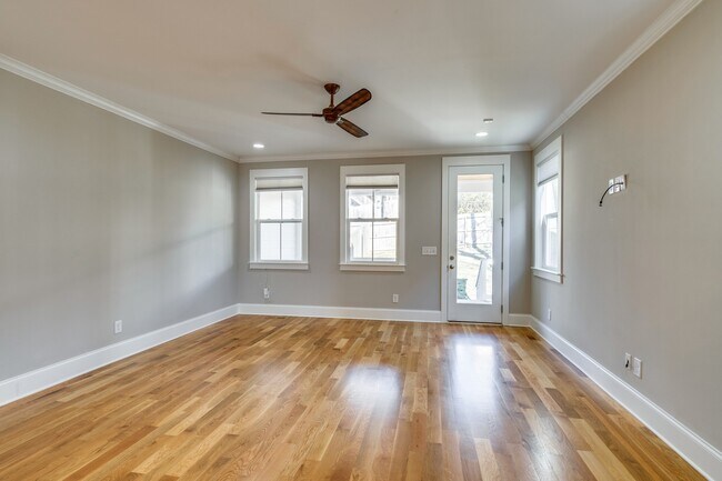 Foto del edificio - 4604A Michigan Ave