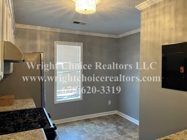 Foto del edificio - 2054 Charter Ln