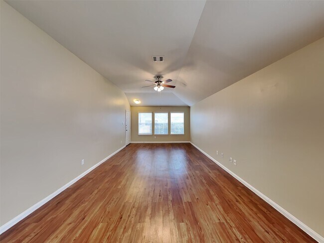 Foto del edificio - 3930 Hawthorn Glen Ct