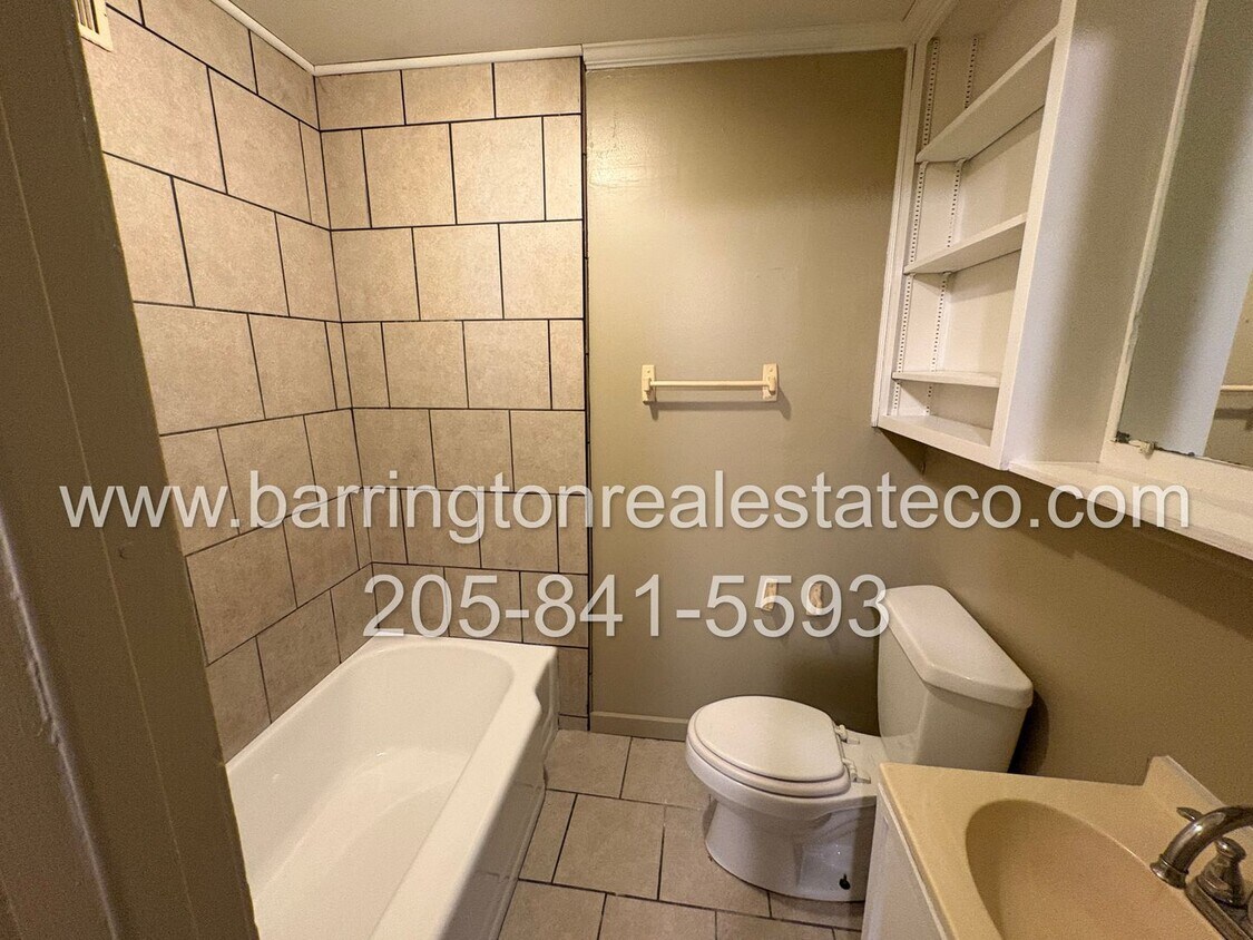 Foto del edificio - 513 83rd Pl S